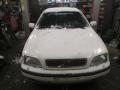 Kuva 1: Volvo S40 1.9TD 1998