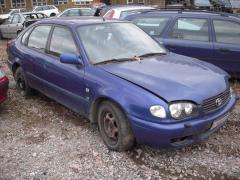 Toyota Corolla 5-ov 1,6LB -00
