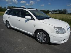 Toyota Avensis 2.0 D4D Farm. -04