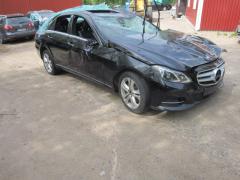 Mercedes-Benz E 212 300 BlueTec Hybrid Sed
