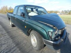 Toyota Hilux 2.4 D -00