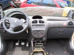 Peugeot 206 1.6 XRI