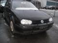 Kuva 1: Volkswagen Golf IV 1.6i 8v farkku 2000