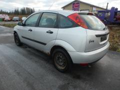 Ford Focus 1.8 TD HB -01