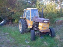Traktorit Valtra Valmet 903