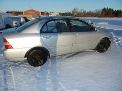 Toyota Corolla 1.4 VVti sed. -02