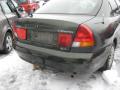 Kuva 1: Mitsubishi Carisma 1.8 gls 1997