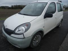 Toyota Yaris Verso 1.3 -99