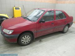 Peugeot 306