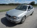 Kuva 1: Toyota Corolla 1.6 VVti sed. -00 2000