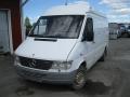 Kuva 1: Mercedes-Benz Sprinter 312 2000