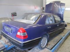 Mercedes-Benz C 220D