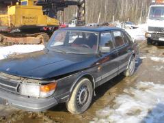 Saab 900