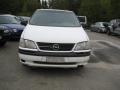 Kuva 1: Opel Sintra 2.2i 16v tila-auto 2001