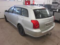 Toyota Avensis (T25) 2.0 D4D Farm