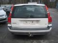 Kuva 1: Volvo V70 D5 automaatti 2002