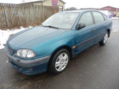 Toyota Avensis 1.6 LB -98