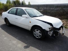 Toyota Camry 2.2 sed. -97