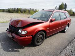 Toyota Corolla 1.6 VVti Farm -01