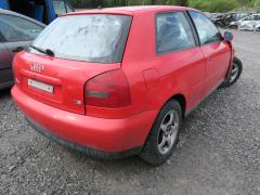 Audi A3 (8L) 1.6i 8V 3/HB