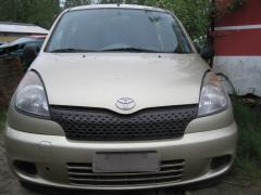 Toyota Yaris Verso 1.3 -01