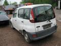 Toyota Yaris Verso 2003