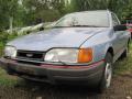 Kuva 1: Ford P100 2.0 -90 sin 1990