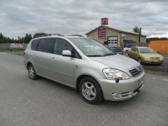 Toyota Avensis Verso 2.0 D4D -01