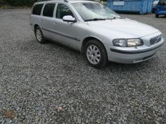 Volvo V70 II 2.4i