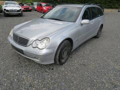 Mercedes-Benz C 203 270 CDi Farm