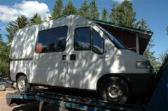 Peugeot Boxer 2,5 TD lyhyt, korkea