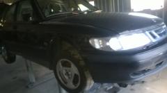Saab 9-3 2.2 TID -01 musta HB