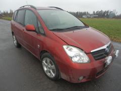 Toyota Corolla Verso 1.8 VVti -02