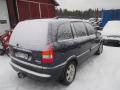 Kuva 1: Opel Zafira A 2000