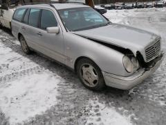 Mercedes-Benz E 210 300 TD Farm