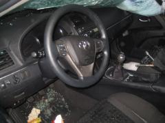 Toyota Avensis 08->>