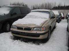 Toyota Carina E 2.0i 16v