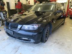 BMW E90 320d Sed