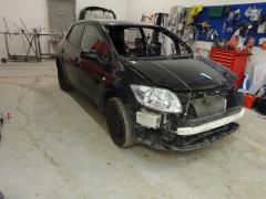 Toyota Auris 1.6 5ov HB