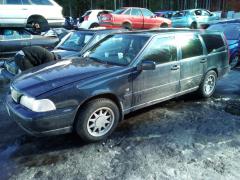 Volvo V70 2.5