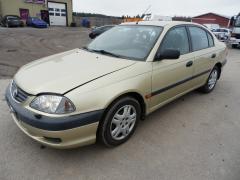 Toyota Avensis 1.6 VVti sed. -01