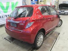Toyota Yaris 11->