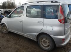 Toyota Yaris Verso 1.3 -02