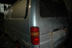 Toyota Hiace 2,4D pitkä