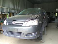 Toyota Corolla 1.6 --05 3-ov t.harmaa
