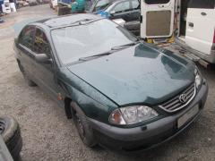 Toyota Avensis 1,6 VVTi -00 sedan
