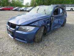 BMW E90 325iA Sed