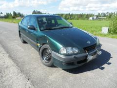 Toyota Avensis 1.6 sed.-98