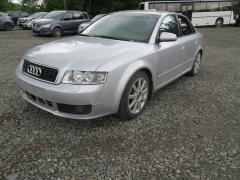 Audi A4 (8E) 1.8T 4X4 Sed