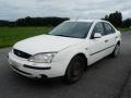 Kuva 1: Ford Mondeo 1.8 16V sed. -01 2001